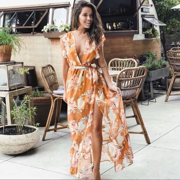 Almost gone! Mustard floral chiffon maxi dress - Picture 3 of 3